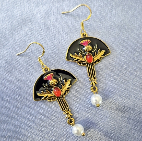 Handmade Jewelry - NEW Golden Oriental Style Inspired Fans Handmade Enamel Earrings w/ Pearls
